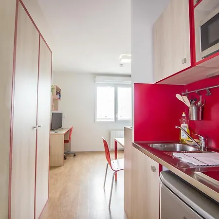 Seven Apartmanhotel